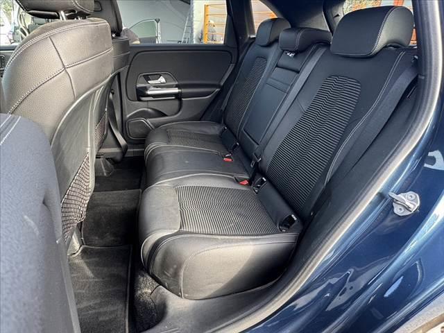 Ｂクラス Ｂ１８０　禁煙　純正１２．３インチナビ　衝突軽減　ＡＣＣ　ＢＳＭ　レーンキープ　コーナーセンサー　パドルシフト　メモリーシート　シートヒーター　電動リアゲートＡライト　ＥＴＣ　ドラレコ　純１７ＡＷ（18枚目）