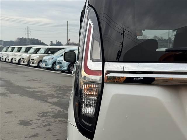 ソリオ ハイブリッドＭＸ　禁煙　社外ナビ　ＢＴ　ＥＴＣ　ＡＣＣ　ＬＥＤヘッド　Ａライト　Ａストップ　シートヒーター　電格ミラー　リアサンシェード　背面テーブル　１２Ｖソケット　チルトステア　シートリフター　スマートキー（35枚目）