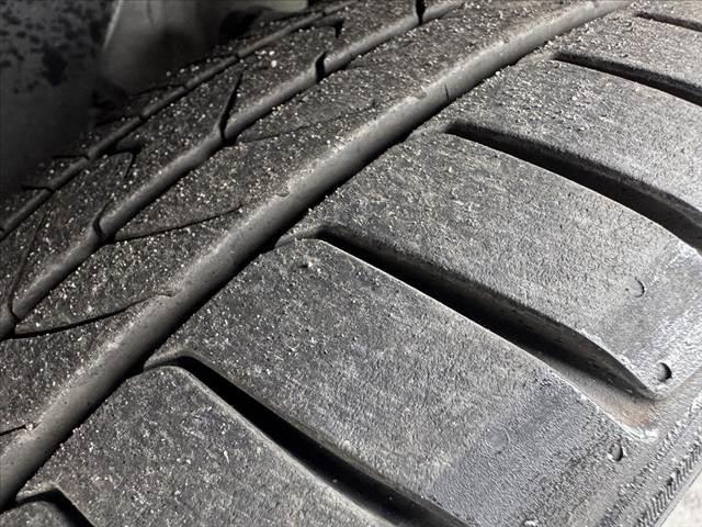 ソリオ ハイブリッドＭＸ　禁煙　社外ナビ　ＢＴ　ＥＴＣ　ＡＣＣ　ＬＥＤヘッド　Ａライト　Ａストップ　シートヒーター　電格ミラー　リアサンシェード　背面テーブル　１２Ｖソケット　チルトステア　シートリフター　スマートキー（42枚目）