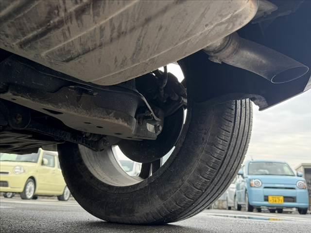 ＸＣ４０ Ｂ４　ＡＷＤ　Ｒデザイン　禁煙　ハーマンカードン　パノラマルーフ　純正ナビ　全周囲カメラ　コーナーセンサー　シートヒーター　ステアヒーター　パークアシスト　ＡＣＣ　Ａハイビーム　パワーバックドア　純正１９インチＡＷ（47枚目）