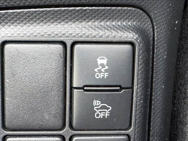 アクア S 後期 車検整備付 ナビレディパッケージ リモコンキー オートエアコン プライバシーガラス 電動格納ミラー WSRSエアバッグ フロアマット ドアバイザー ABS プロジェクターヘッドライト(4枚目)