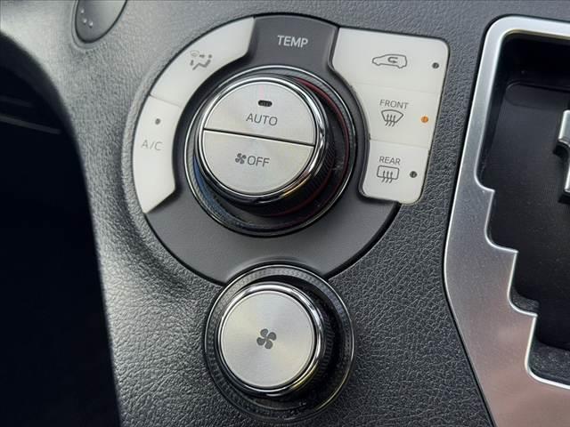 シエンタ G 禁煙 車検整備付 トヨタセーフティセンスC 両側パワースライドドア パナソニックフルセグナビ ブルートゥース バックカメラ ETC スマートキー プッシュスタート プライバシーガラス オートエアコン(28枚目)