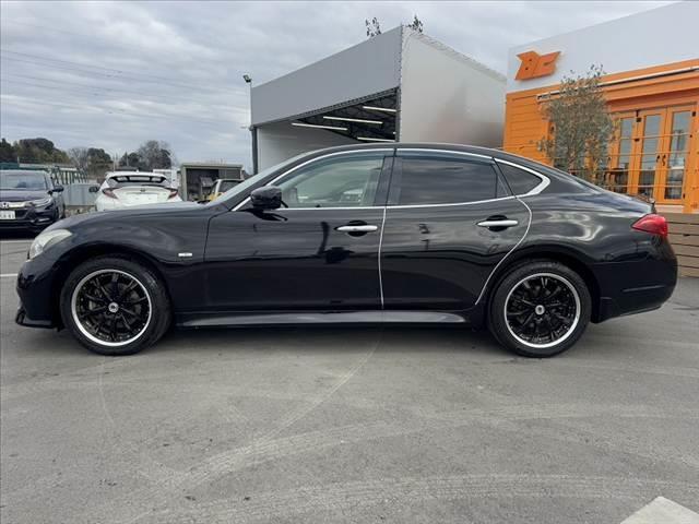 �K���X�R�[�e�B���O�Ȃǂ��s���Ă���܂��B�v���̋Ǝ҂ɂ��A�{�H�ł��̂ł����S���Ă����݂��������B