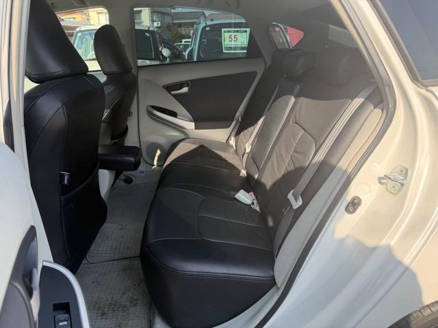 プリウス Sツーリングセレクション 社外ナビ バックカメラ ETC シートカバー(14枚目)