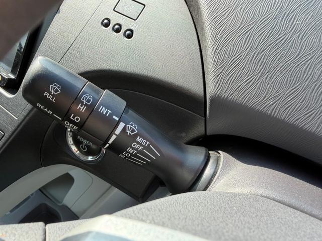 プリウス Sツーリングセレクション 社外ナビ バックカメラ ETC シートカバー(28枚目)