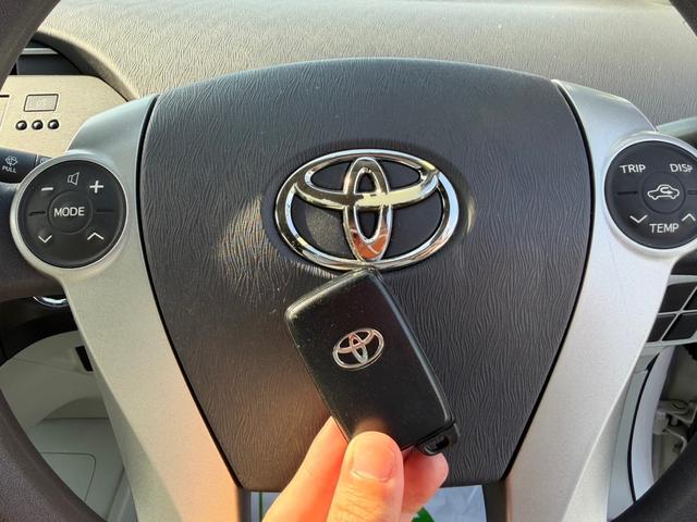 プリウス Sツーリングセレクション 社外ナビ バックカメラ ETC シートカバー(45枚目)