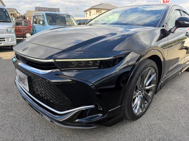 クラウンクロスオーバー Gアドバンスド・レザーパッケージ モデリスタフルエアロ デジタルインナーミラー 全方位モニター シートヒーター・クーラー ETC ドラレコ フルセグTV(3枚目)