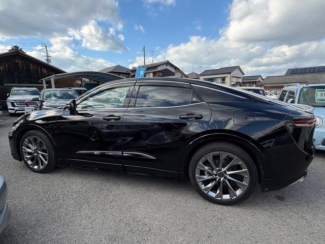 クラウンクロスオーバー Gアドバンスド・レザーパッケージ モデリスタフルエアロ デジタルインナーミラー 全方位モニター シートヒーター・クーラー ETC ドラレコ フルセグTV(5枚目)