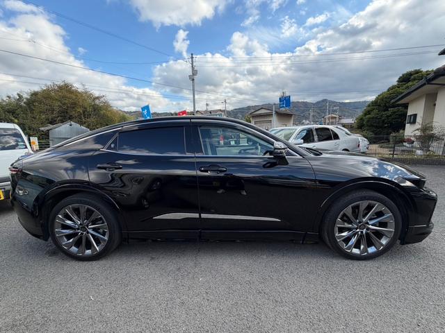 クラウンクロスオーバー Gアドバンスド・レザーパッケージ モデリスタフルエアロ デジタルインナーミラー 全方位モニター シートヒーター・クーラー ETC ドラレコ フルセグTV(6枚目)