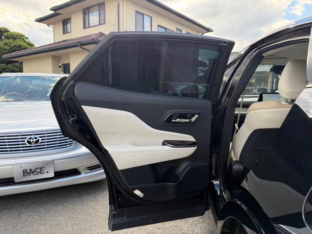 クラウンクロスオーバー Gアドバンスド・レザーパッケージ モデリスタフルエアロ デジタルインナーミラー 全方位モニター シートヒーター・クーラー ETC ドラレコ フルセグTV(15枚目)