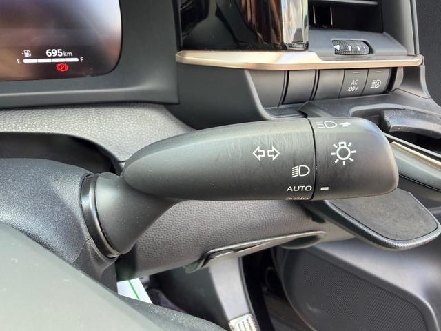 クラウンクロスオーバー Gアドバンスド・レザーパッケージ モデリスタフルエアロ デジタルインナーミラー 全方位モニター シートヒーター・クーラー ETC ドラレコ フルセグTV(23枚目)