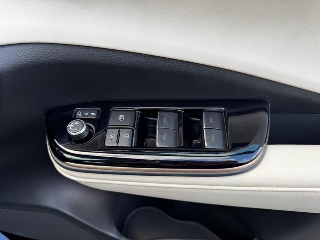 クラウンクロスオーバー Gアドバンスド・レザーパッケージ モデリスタフルエアロ デジタルインナーミラー 全方位モニター シートヒーター・クーラー ETC ドラレコ フルセグTV(39枚目)