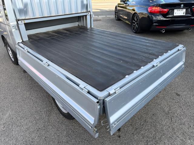 ハイゼットトラック ジャンボ 4WD 5MT 社外オーディオ キーレス(12枚目)