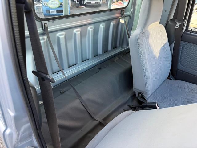 ハイゼットトラック ジャンボ 4WD 5MT 社外オーディオ キーレス(34枚目)