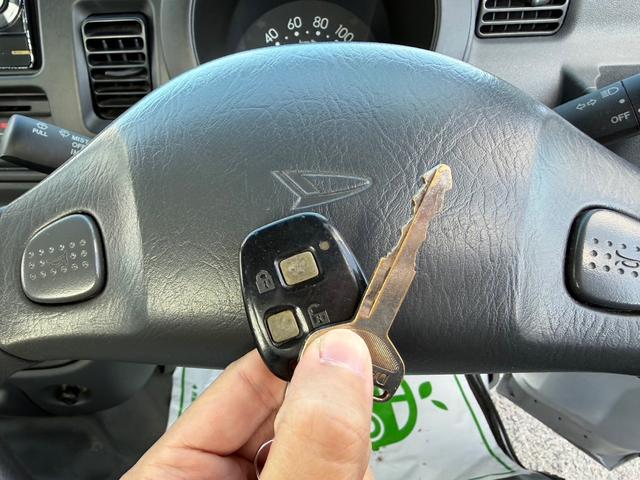 ハイゼットトラック ジャンボ 4WD 5MT 社外オーディオ キーレス(35枚目)