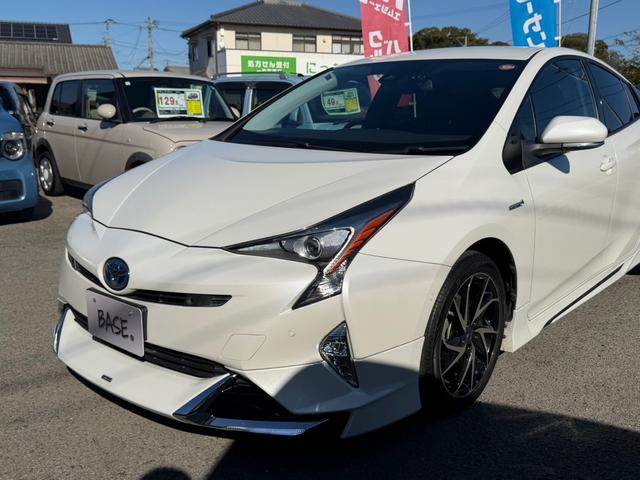 プリウス Aツーリングセレクション モデリスタフルエアロ モデリスタ17インチAW+REGNOタイヤ 純正9インチナビ バックカメラ(3枚目)