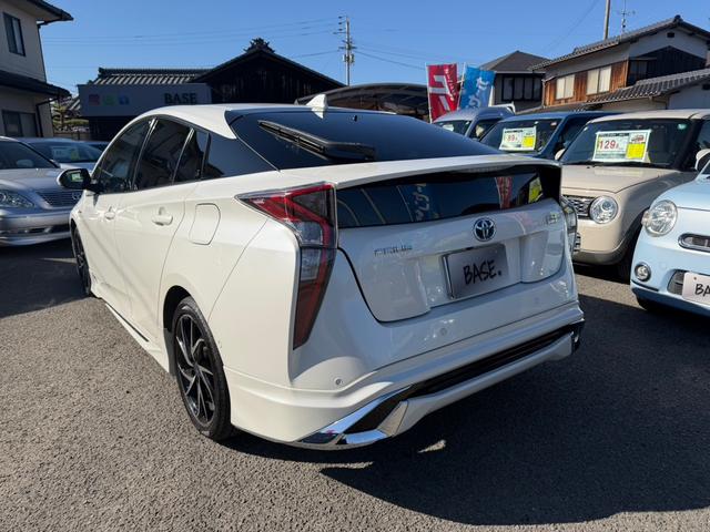 プリウス Aツーリングセレクション モデリスタフルエアロ モデリスタ17インチAW+REGNOタイヤ 純正9インチナビ バックカメラ(7枚目)