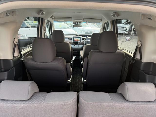 フリード Ｇ・ホンダセンシング　純正ＳＤナビ　純正ドラレコ前後　シートヒーター前席　両側電動スライドドア　バックカメラ　社外アルミホイール　ＥＴＣ（12枚目）