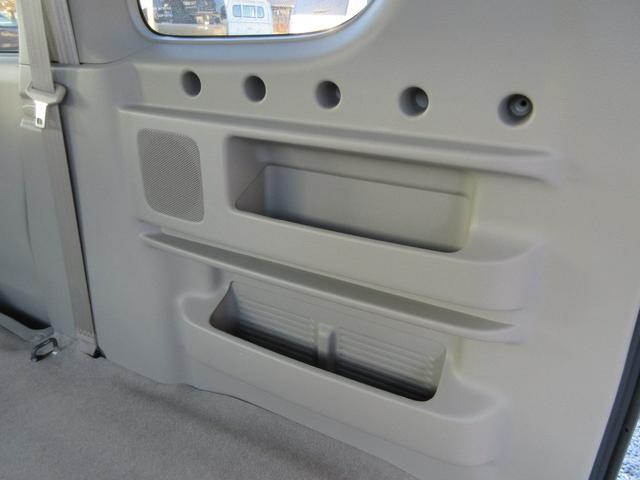 エブリイワゴン PZターボスペシャル 両側パワースライドドア フルセグナビ バックカメラ ETC オートステップ オートライト 衝突軽減 純正アルミ 純正マットバイザー スペアキー(12枚目)