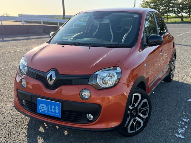 RENAULT TWINGO GT