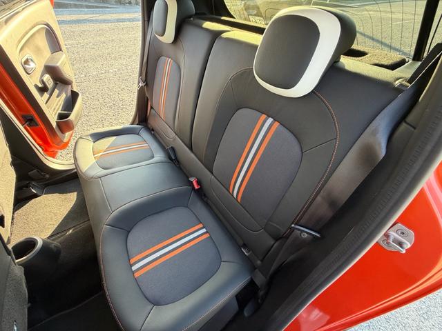RENAULT TWINGO GT