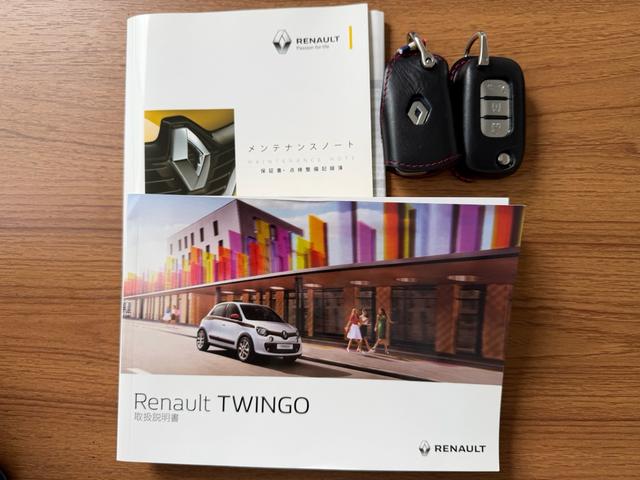 RENAULT TWINGO GT