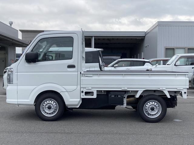 キャリイトラック KC AC・PS付 農繁 7型 趣味に農作業に、切替4WD♪ パートタイム4WD 農繁仕様 アオリ部と鳥居部の各フチにカバー付 荷台照明 FM・AMラジオ オートライト スズキセーフティーサポート ワンオーナ 衝突被害軽減S アイドリングストップ 横滑り防止機能(4枚目)