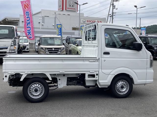 キャリイトラック KC AC・PS付 農繁 7型 趣味に農作業に、切替4WD♪ パートタイム4WD 農繁仕様 アオリ部と鳥居部の各フチにカバー付 荷台照明 FM・AMラジオ オートライト スズキセーフティーサポート ワンオーナ 衝突被害軽減S アイドリングストップ 横滑り防止機能(8枚目)