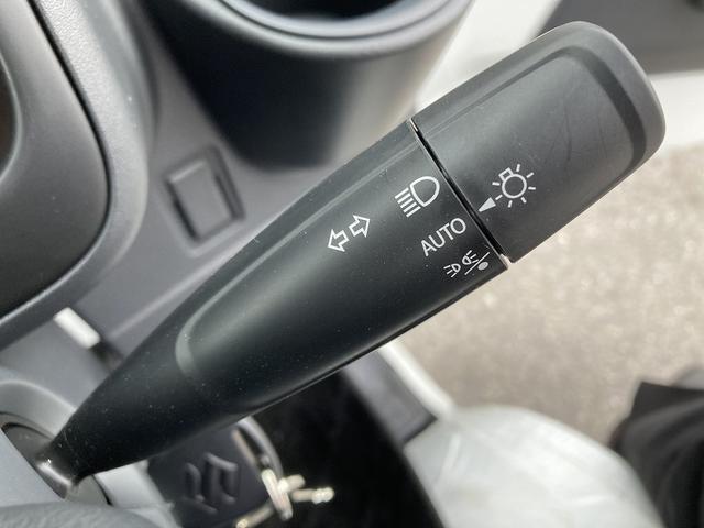 キャリイトラック KC AC・PS付 農繁 7型 趣味に農作業に、切替4WD♪ パートタイム4WD 農繁仕様 アオリ部と鳥居部の各フチにカバー付 荷台照明 FM・AMラジオ オートライト スズキセーフティーサポート ワンオーナ 衝突被害軽減S アイドリングストップ 横滑り防止機能(40枚目)