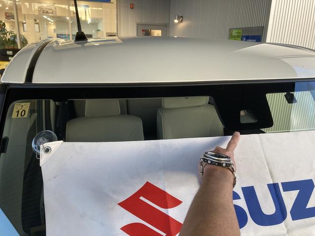 ムーヴキャンバス Ｘ－Ｌｔｄ　メイクアップ　ＳＡ２　大型ナビにカメラ♪　２ＷＤ　萌え度高め、かわいい内外装♪　後退時も安心、全方位モニタ付大型ナビ　ＥＴＣ　後席両側電動スライドドア　衝突軽減ブレーキ　オートライト　Ｂｌｕｅｔｏｏｔｈ　プッシュスタート　オートＡＣ　アイドリングＳ（12枚目）