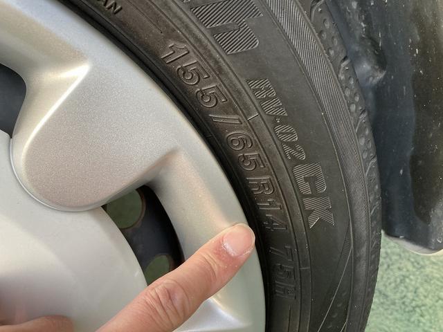 ムーヴキャンバス Ｘ－Ｌｔｄ　メイクアップ　ＳＡ２　大型ナビにカメラ♪　２ＷＤ　萌え度高め、かわいい内外装♪　後退時も安心、全方位モニタ付大型ナビ　ＥＴＣ　後席両側電動スライドドア　衝突軽減ブレーキ　オートライト　Ｂｌｕｅｔｏｏｔｈ　プッシュスタート　オートＡＣ　アイドリングＳ（15枚目）