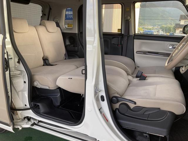 ムーヴキャンバス Ｘ－Ｌｔｄ　メイクアップ　ＳＡ２　大型ナビにカメラ♪　２ＷＤ　萌え度高め、かわいい内外装♪　後退時も安心、全方位モニタ付大型ナビ　ＥＴＣ　後席両側電動スライドドア　衝突軽減ブレーキ　オートライト　Ｂｌｕｅｔｏｏｔｈ　プッシュスタート　オートＡＣ　アイドリングＳ（36枚目）