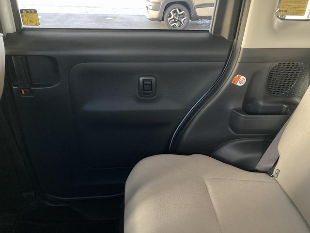 ムーヴキャンバス Ｘ－Ｌｔｄ　メイクアップ　ＳＡ２　大型ナビにカメラ♪　２ＷＤ　萌え度高め、かわいい内外装♪　後退時も安心、全方位モニタ付大型ナビ　ＥＴＣ　後席両側電動スライドドア　衝突軽減ブレーキ　オートライト　Ｂｌｕｅｔｏｏｔｈ　プッシュスタート　オートＡＣ　アイドリングＳ（70枚目）