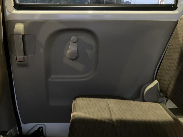 エブリイ ＰＡ　６型　純正ラジオ装着車♪　衝突軽減ブレーキ搭載　社用車アップ（24枚目）