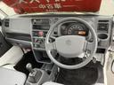 KC AC・PS付 農繁 7型 趣味に農作業に、切替4WD♪ パートタイム4WD 農繁仕様 アオリ部と鳥居部の各フチにカバー付 荷台照明 FM・AMラジオ オートライト スズキセーフティーサポート ワンオーナ 衝突被害軽減S アイドリングストップ 横滑り防止機能(23枚目)