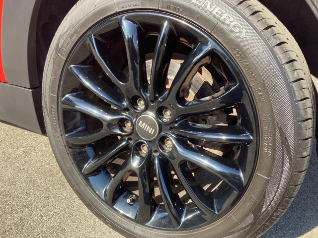MINI クーパー クラブマン ブレイジングレッドM 純正HDDナビ コンフォートアクセス 純正OP17ブラックAW ルームミラー一体型ETC ドラレコ ☆カープレミア☆ブロンズ半年保証(30枚目)