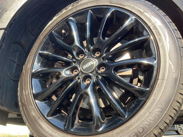 MINI クーパー クラブマン ブレイジングレッドM 純正HDDナビ コンフォートアクセス 純正OP17ブラックAW ルームミラー一体型ETC ドラレコ ☆カープレミア☆ブロンズ半年保証(31枚目)