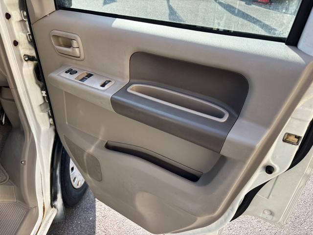 当店のお車をご覧いただきましてありがとうございます。お車についてのご質問やお見積りのご依頼、ご購入にあたってのご相談などお気軽にお問い合わせ下さい！