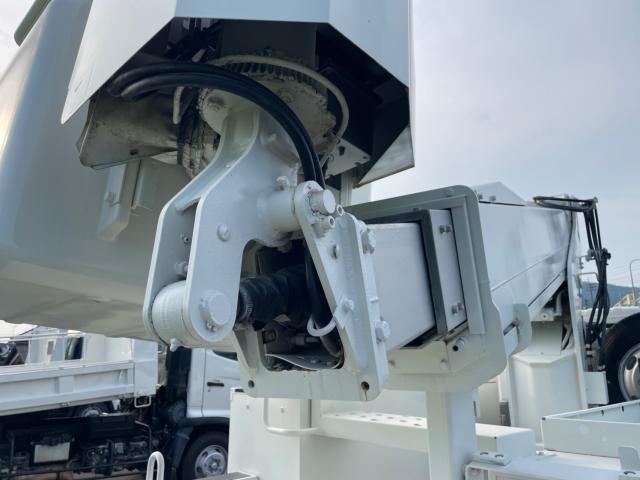 デュトロ 高所作業車 9.9m(9枚目)