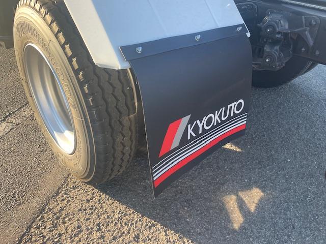 ファイター 脱着装置付コンテナ専用車　アームロール（15枚目）