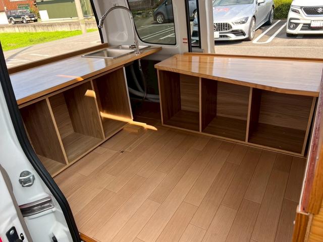 スクラム 8ナンバー 加工車 キッチンカー 軽自動車 フレンチバス仕様 2人乗り 事故歴無し! ETC レトロバス(8枚目)