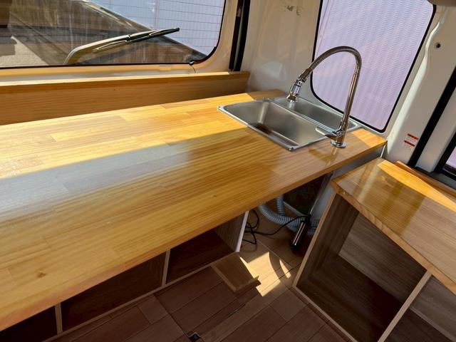 スクラム 8ナンバー 加工車 キッチンカー 軽自動車 フレンチバス仕様 2人乗り 事故歴無し! ETC レトロバス(12枚目)