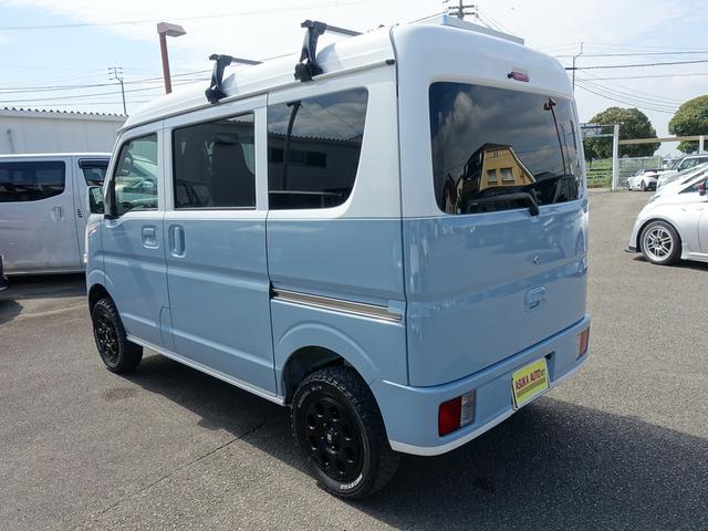 ＮＶ１００クリッパーバン ＤＸ　ＧＬパッケージ　キャンピング仕様車　シンク　ベッドキット　ポータブル電源　ソーラーパネル　リフトアップ　ＸＴＲＥＭＥ－Ｊ１４ＡＷ　マッドタイヤ　ナビＴＶ　２カメラドラレコ　ＥＴＣ　黒革調シートカバー（5枚目）