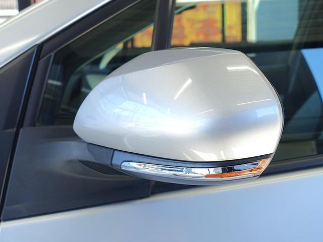プリウス Ｓセーフティプラス　ＴＳＳ・白内装・ＬＥＤフォグ・ＥＴＣ・純正ナビ・Ｂｌｕｅｔｏｏｔｈ・ＴＶ・ＣＤ／ＳＤ再生・バックカメラ・クリアランスソナー・Ｃセンサー・衝突被害軽減ブレーキ・レーンアラート・フロアマット・スペアタイヤ（44枚目）
