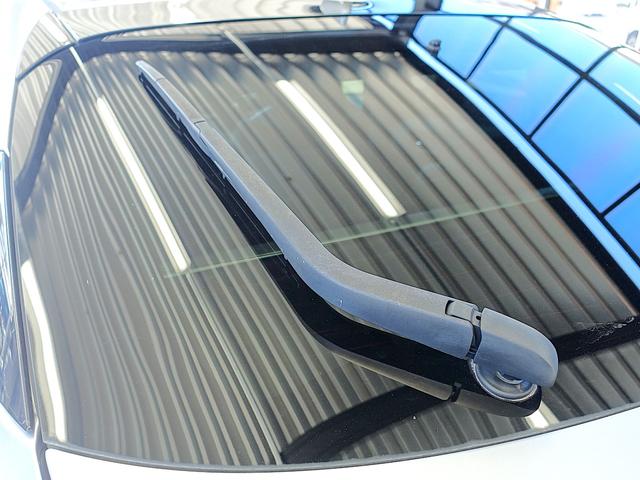プリウス Ｓセーフティプラス　ＴＳＳ・白内装・ＬＥＤフォグ・ＥＴＣ・純正ナビ・Ｂｌｕｅｔｏｏｔｈ・ＴＶ・ＣＤ／ＳＤ再生・バックカメラ・クリアランスソナー・Ｃセンサー・衝突被害軽減ブレーキ・レーンアラート・フロアマット・スペアタイヤ（49枚目）