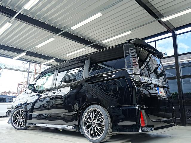 ヴォクシー ZS 煌II TSS・1オーナー・新品モデリスタ・新品車高調・新品19アルミホイール・新品タイヤ・カロッツェリア9型ナビ・ブルートゥース・TV・バックカメラ・ETC・両側パワスラ・クルコン・前後クリアランスソナー・(14枚目)