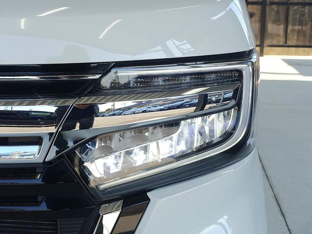 Ｇａｔｈｅｒｓナビ！Ｂｌｕｅｔｏｏｔｈ！ブルートゥース！フルセグＴＶ！地デジ！ＣＤ／ＤＶＤ！ＵＳＢ・ＳＤ再生！ＡＭ／ＦＭラジオ！バックカメラ！Ｇａｔｈｅｒｓ前方録画ドライブレコーダー！ＵＳＢポート！！