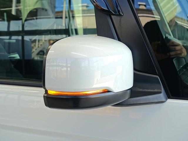 ウィンカーミラー搭載！