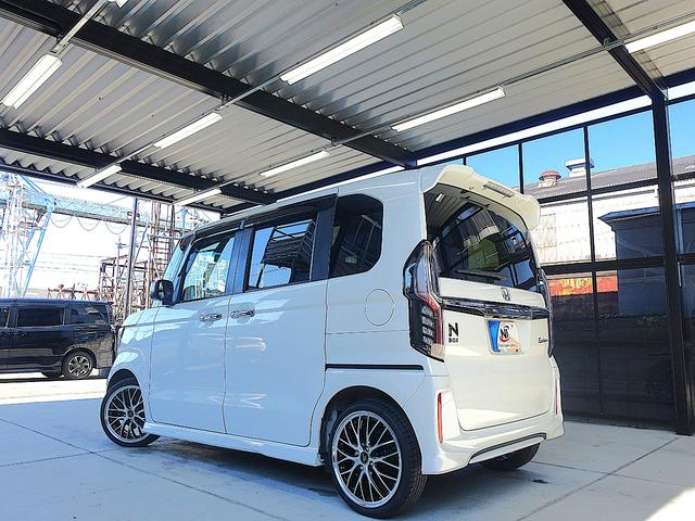 Ｎ－ＢＯＸカスタム Ｇ・Ｌターボホンダセンシング　新品１６ＡＷ・新品タイヤ・ハーフレザー・ＬＥＤフォグ・ＬＥＤヘッドランプ・両側パワースライドドア・純正８型ナビ・ブルートゥース・フルセグＴＶ・ＥＴＣ・ドライブレコーダー・パドルシフト・リアサンシェード（14枚目）