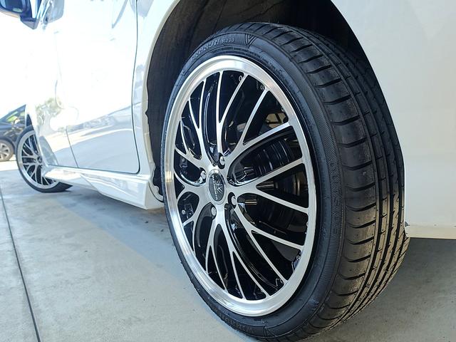 Ｎ－ＢＯＸカスタム Ｇ・Ｌターボホンダセンシング　新品１６ＡＷ・新品タイヤ・ハーフレザー・ＬＥＤフォグ・ＬＥＤヘッドランプ・両側パワースライドドア・純正８型ナビ・ブルートゥース・フルセグＴＶ・ＥＴＣ・ドライブレコーダー・パドルシフト・リアサンシェード（18枚目）